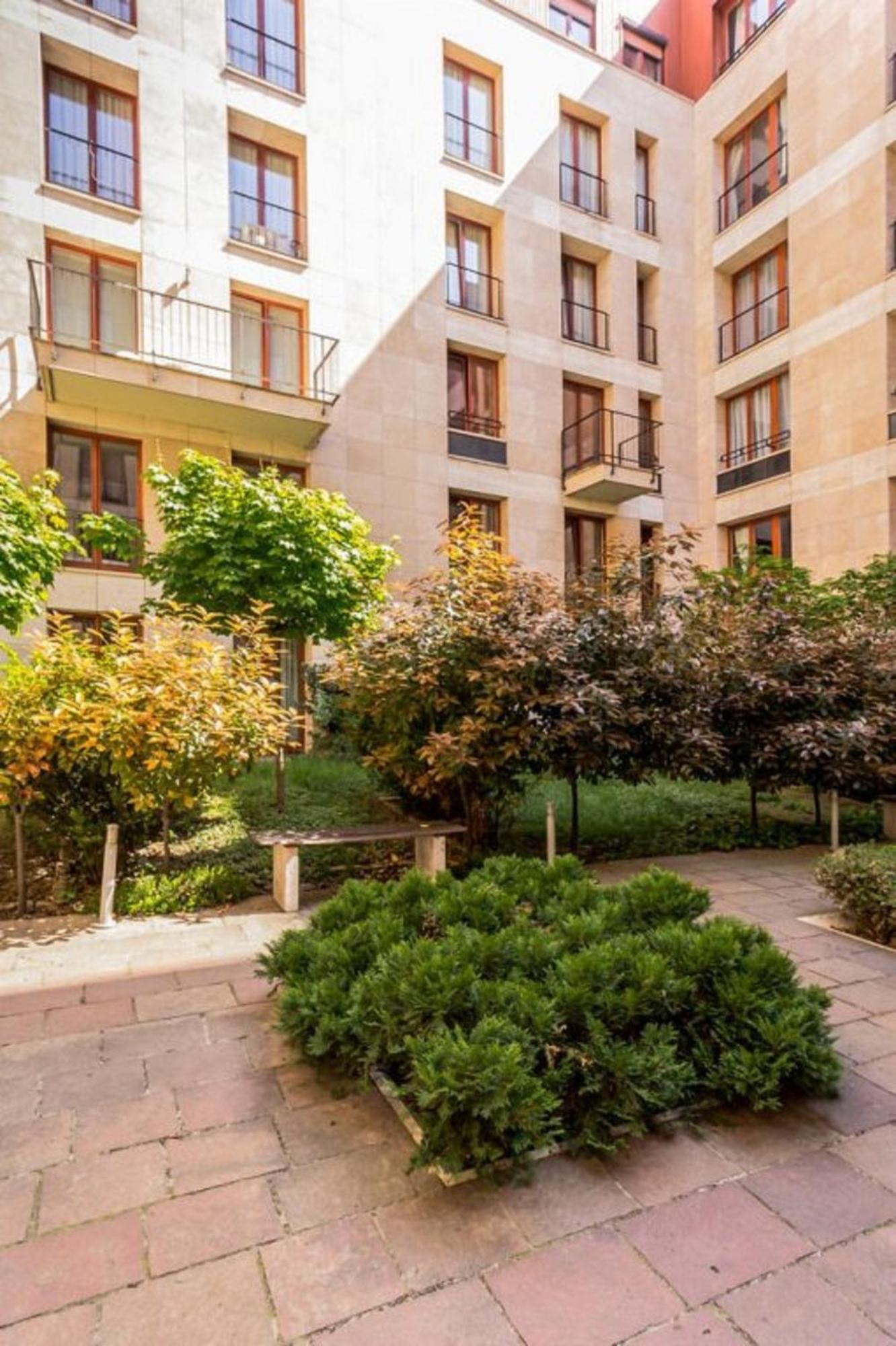 Colours Apartments Superior With Free Parking Boedapest Buitenkant foto