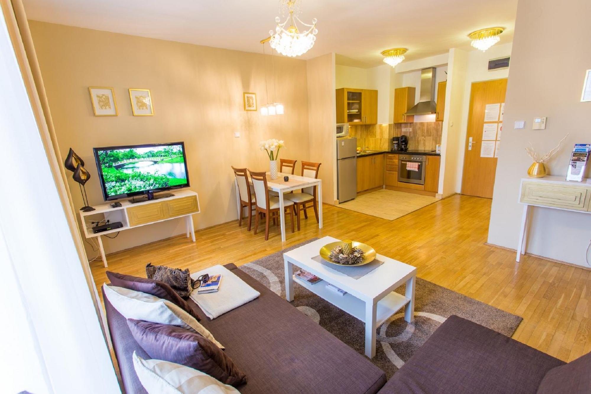 Colours Apartments Superior With Free Parking Boedapest Buitenkant foto